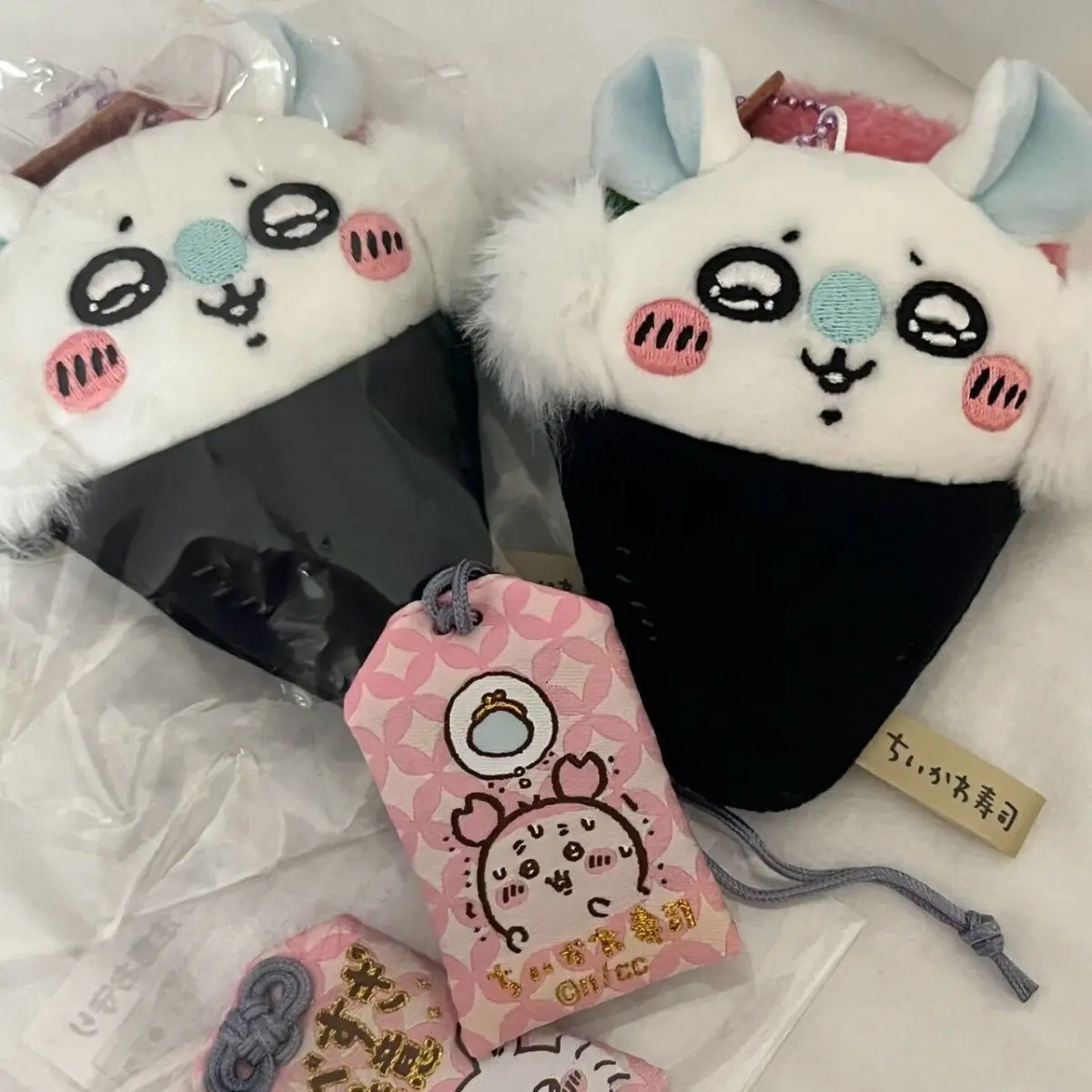 Chiikawa pendant acrylic Momon - Mini Backpack Purse ulasan dan harga